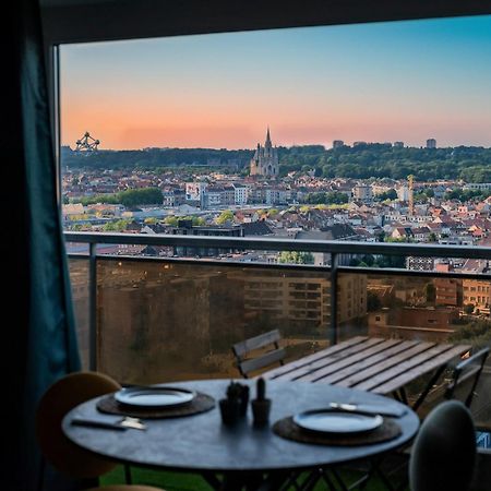 Studio Avec Vue Panoramique Et Parking Gratuit Brussels Luaran gambar